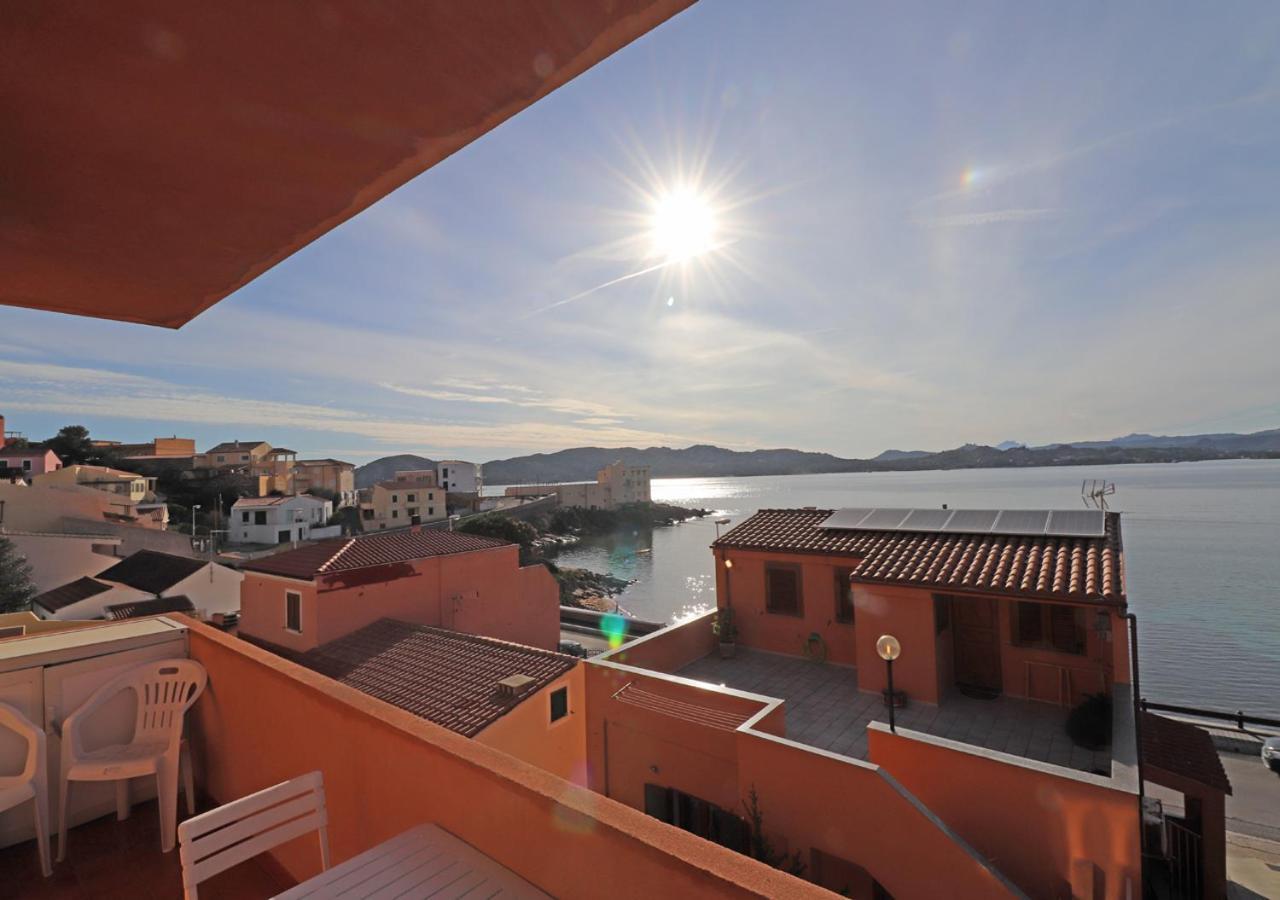 Appartement Supramare à La Maddalena  Extérieur photo