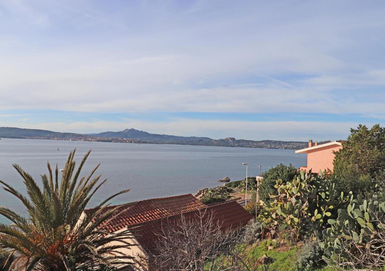 Appartement Supramare à La Maddalena  Extérieur photo